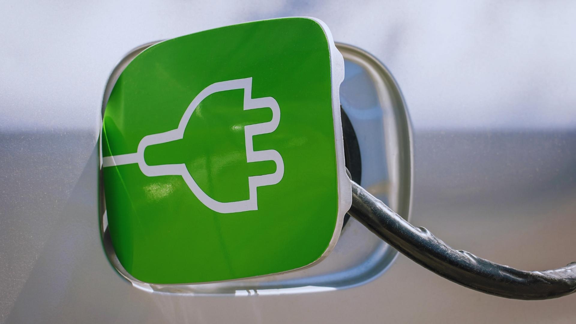 ¿Cuánto cuesta cargar un coche eléctrico? - Desarrollos Integrales Lumijisa