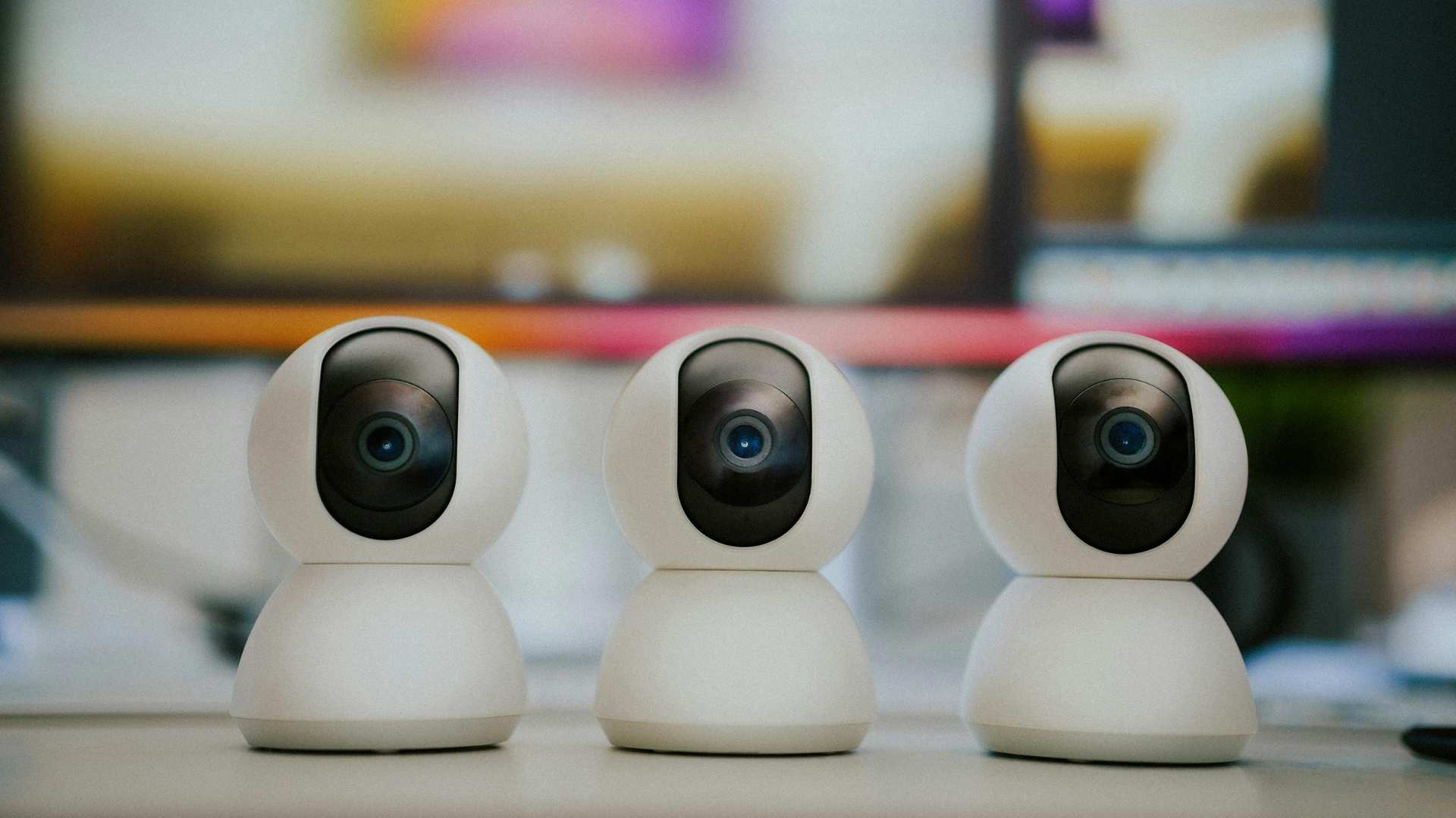 Instalamos todo tipo de cámaras CCTV - Desarrollos Integrales Lumijisa