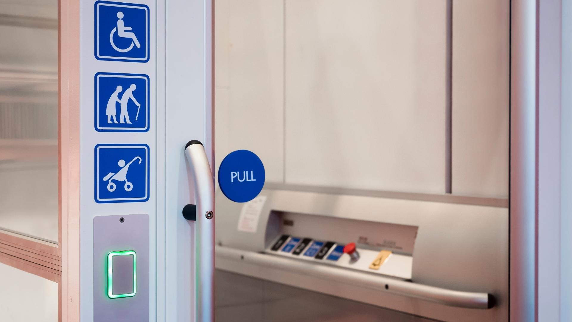 Cómo adaptar una comunidad de vecinos a la accesibilidad universal - Desarrollos Integrales Lumijisa