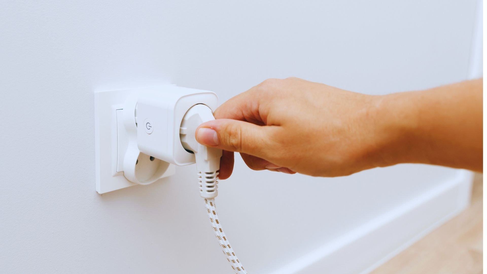 Cómo reducir los gastos eléctricos de tu comunidad antes de fin de año - Desarrollos Integrales Lumijisa