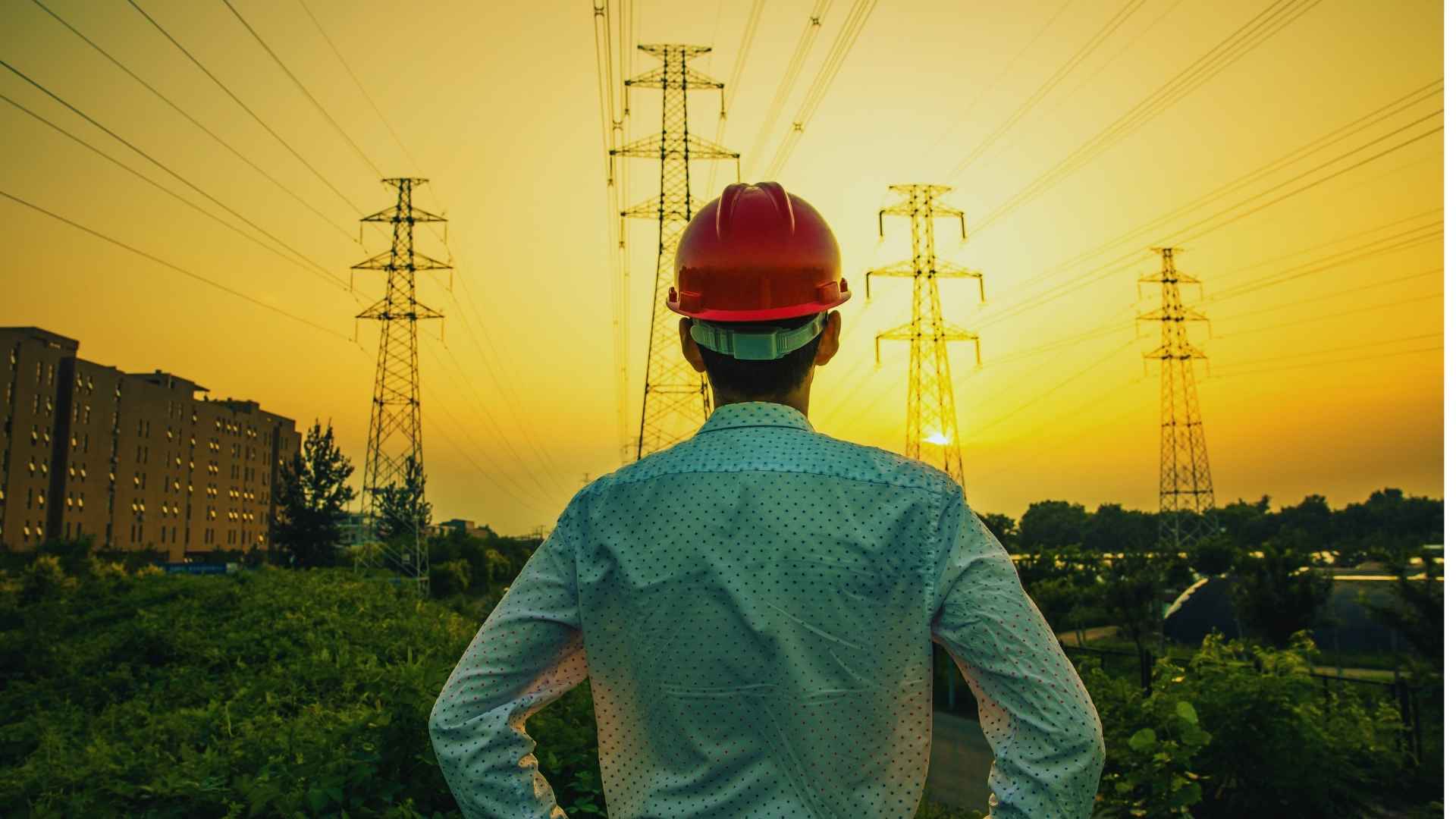 Reforma eléctrica para 2026: qué debes actualizar en tu vivienda o local - Desarrollos Integrales Lumijisa